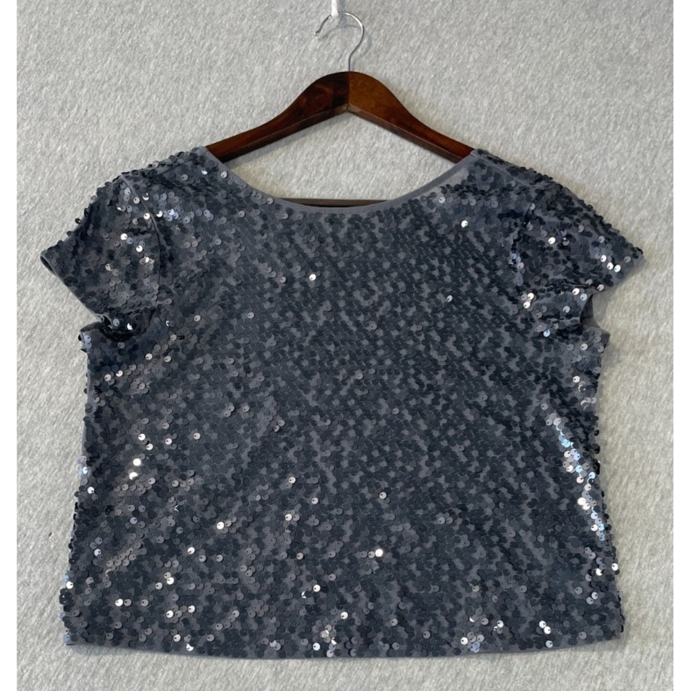 Express Sparkly Sequin Blouse Top Womens XS Gray Round Neck Cap Sleeves Party